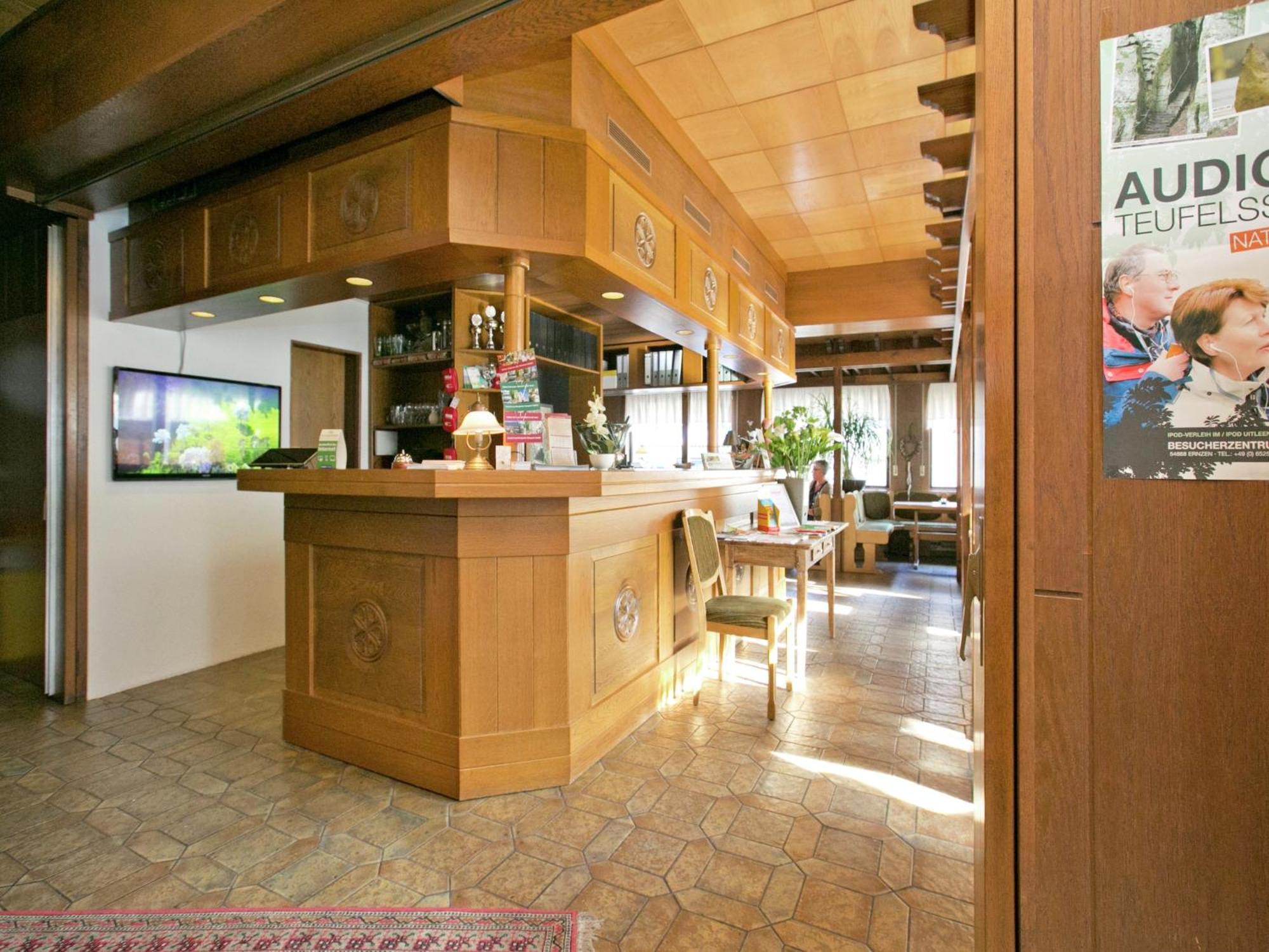 Apartment In Bollendorf With Forest View Dış mekan fotoğraf